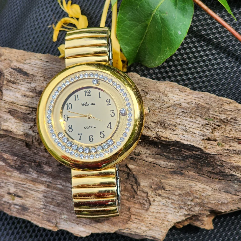 Gold Toned Women's Stretch Band Bracelet Watch with Rhinestone Crystal Accents